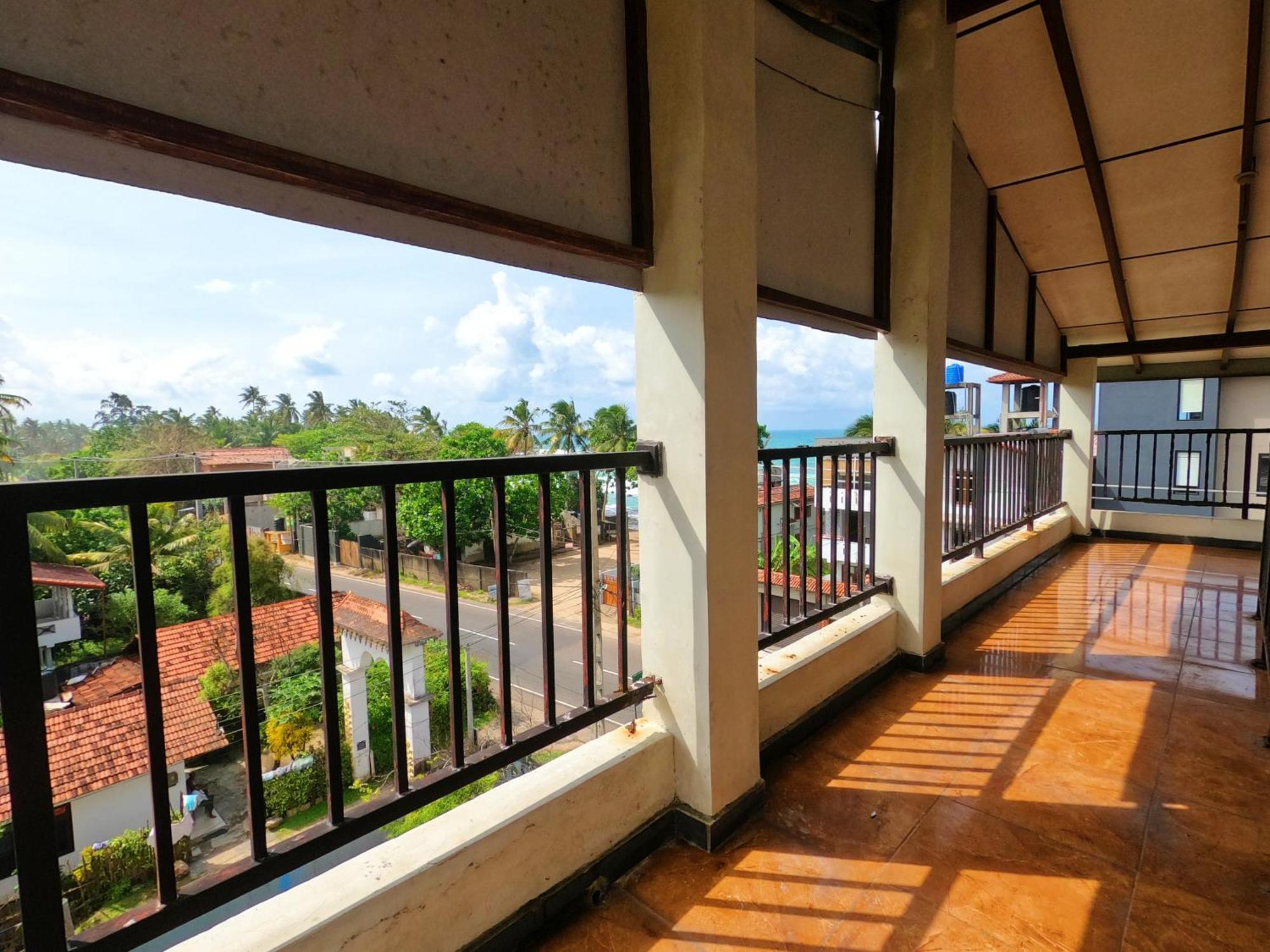 Avendra Villa Unawatuna Extérieur photo